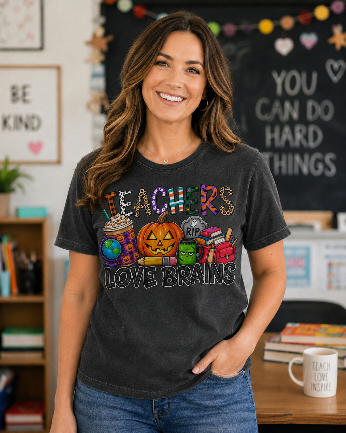Teachers Love Brains Halloween T-Shirt | Pumpkin, Candy, Books, Classroom