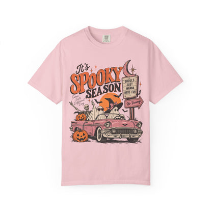 It's Spooky Season vintage Halloween car T-Shirt | ghost, pumpkins
