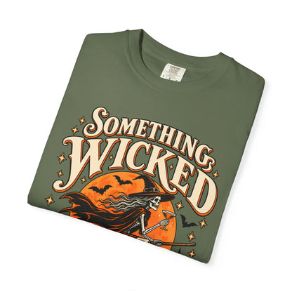Something Wicked Has Weekend Plans T-shirt | Witch Halloween Tee