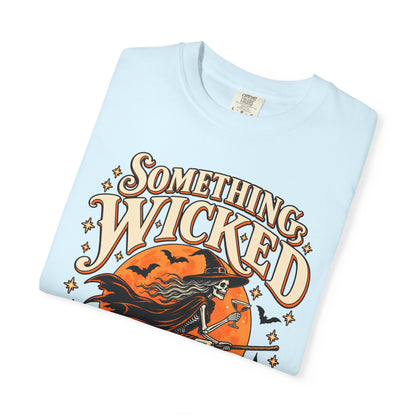 Something Wicked Has Weekend Plans T-shirt | Witch Halloween Tee