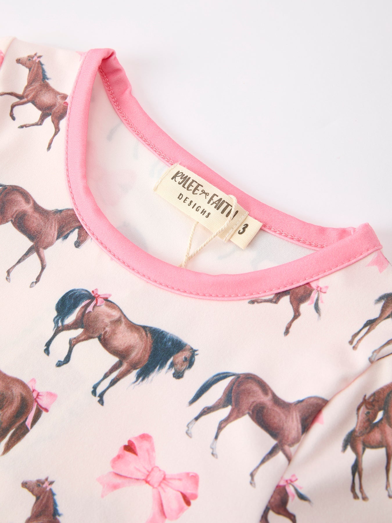Girls Western Horse Bow Pajamas Set Print
