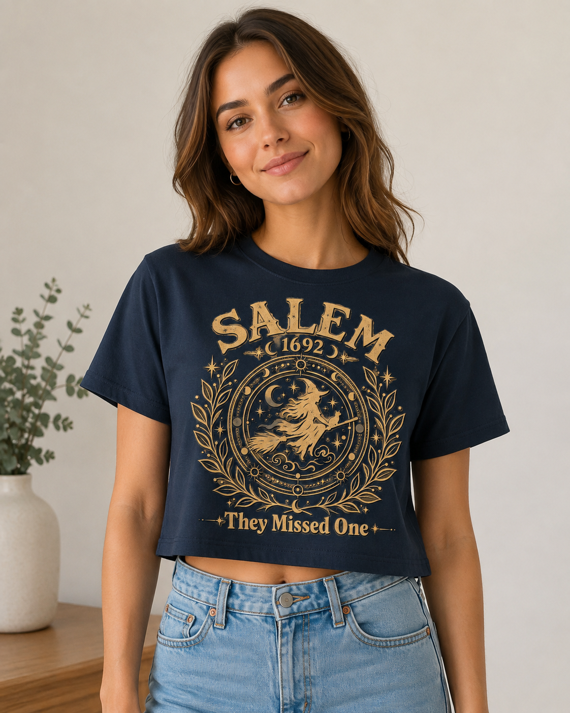 Salem 1692 Witch Emblem Cropped T-Shirt