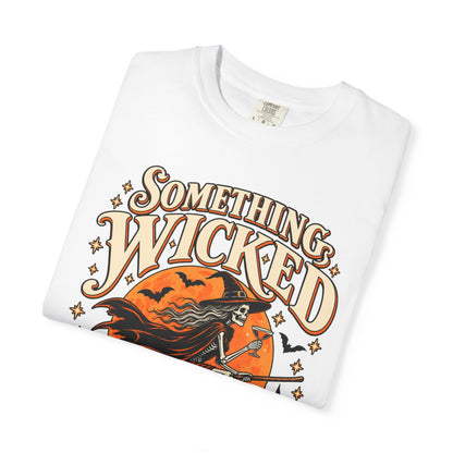 Something Wicked Has Weekend Plans T-shirt | Witch Halloween Tee
